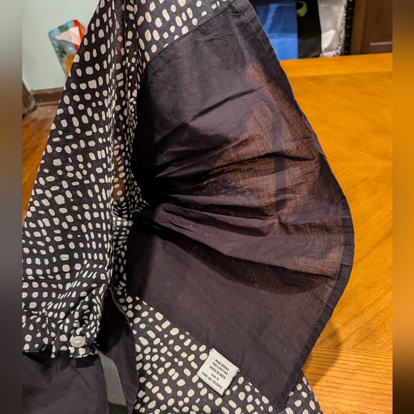 Black and White Women's Top - Picture 9 of 12